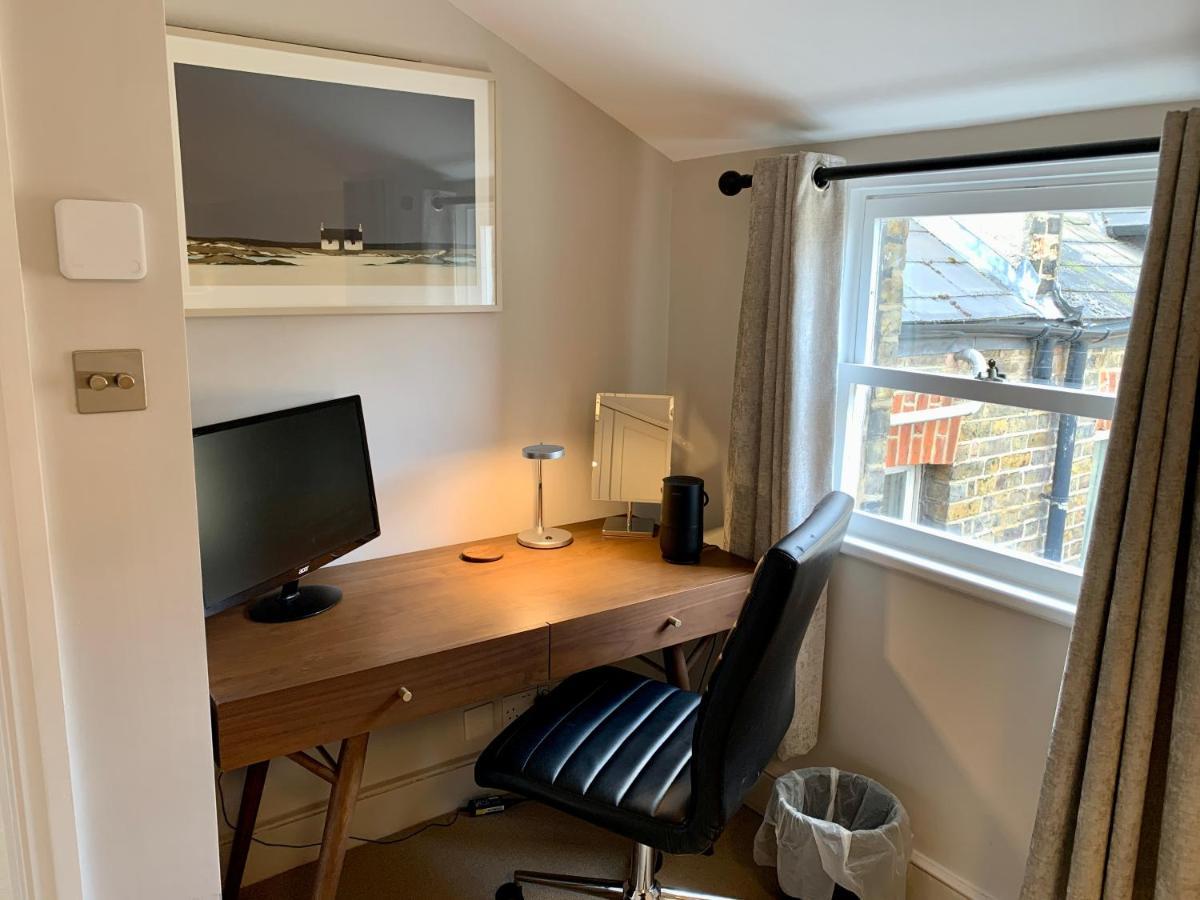 Lovely Newly Refurbished Apartment In Battersea London Exterior photo